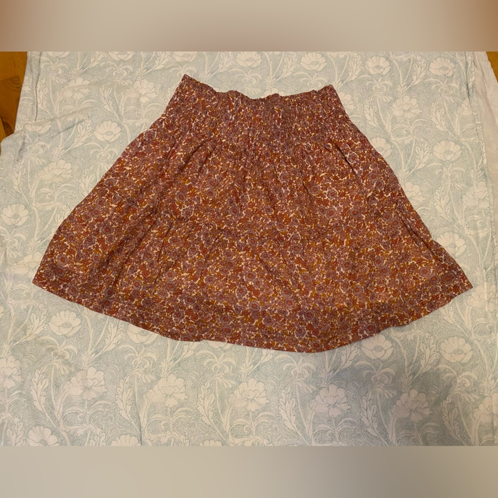 GAP floral skirt - petite medium